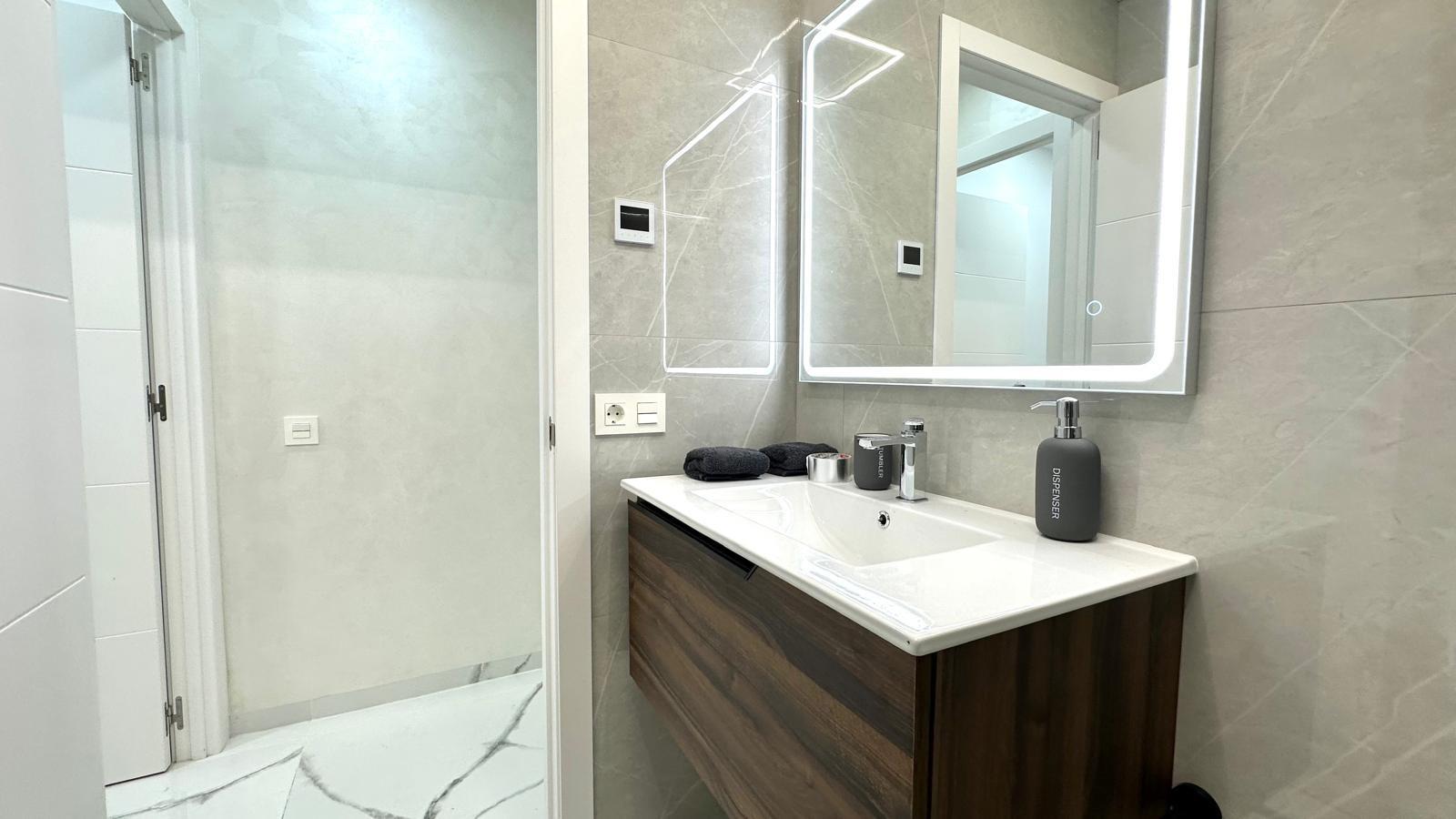 For sale - 2 Bedroom 2 Bathroom Apartment in Torrevieja - Playa Del Cura  - Alicante