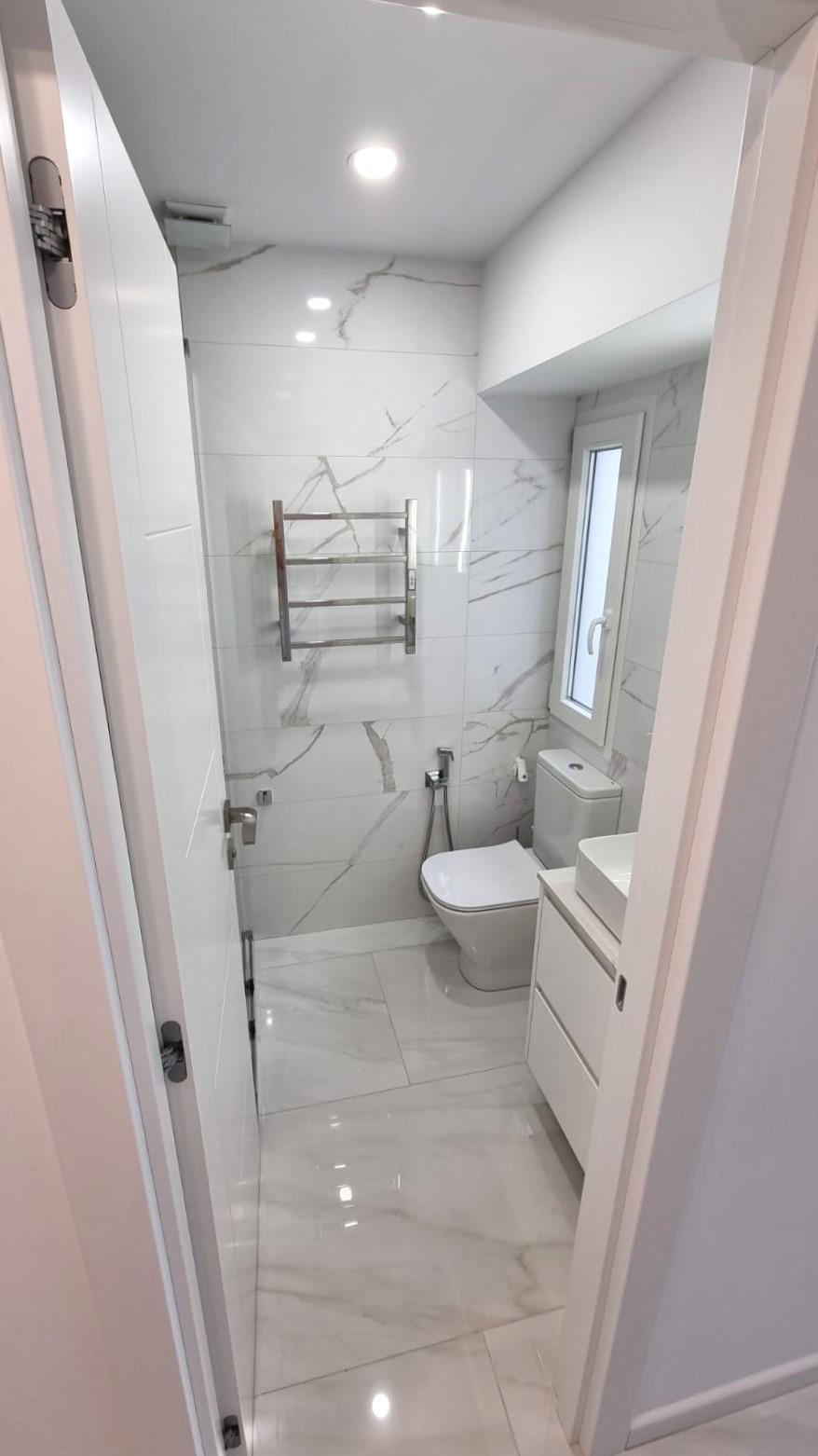 For sale - 2 Bedroom 2 Bathroom Apartment in Torrevieja - Centro  - Alicante