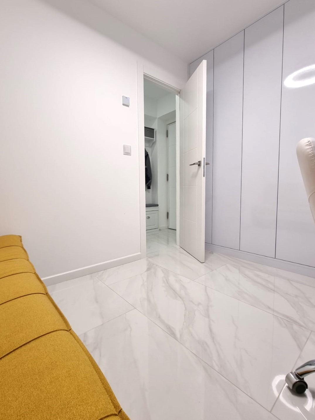 For sale - 2 Bedroom 2 Bathroom Apartment in Torrevieja - Centro  - Alicante