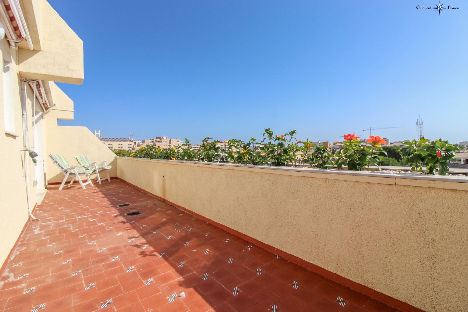 For sale - 2 Bedroom 2 Bathroom Penthouse in Torrevieja - Punta Prima  - Alicante