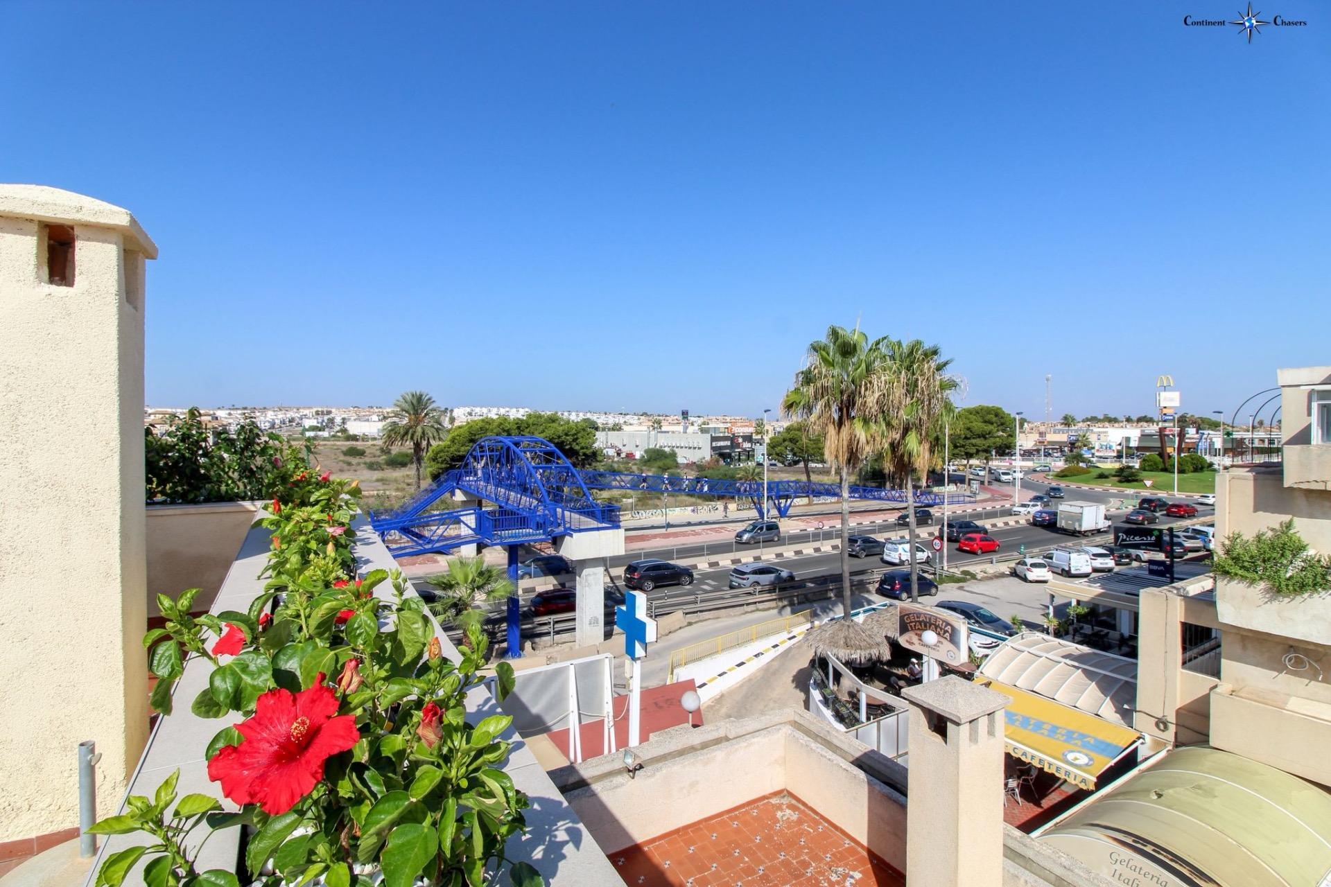 For sale - 2 Bedroom 2 Bathroom Penthouse in Torrevieja - Punta Prima  - Alicante