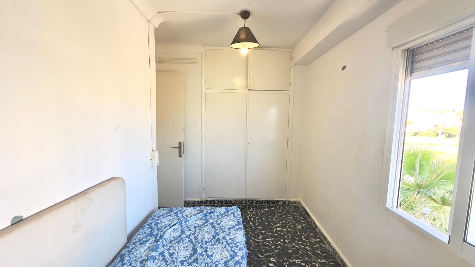 For sale - 3 Bedroom 2 Bathroom Apartment in Torrevieja - Zona Los Frutales  - Alicante