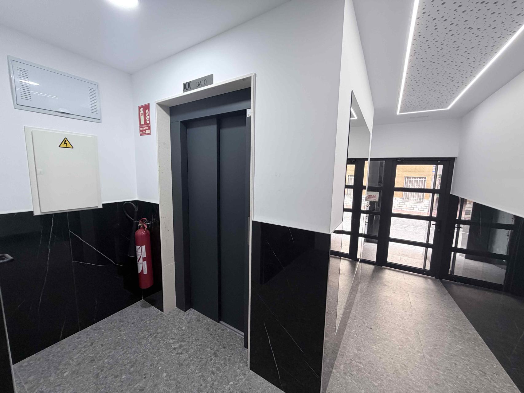 For sale - 2 Bedroom 1 Bathroom Apartment in Torrevieja - Costa Blanca  - Alicante