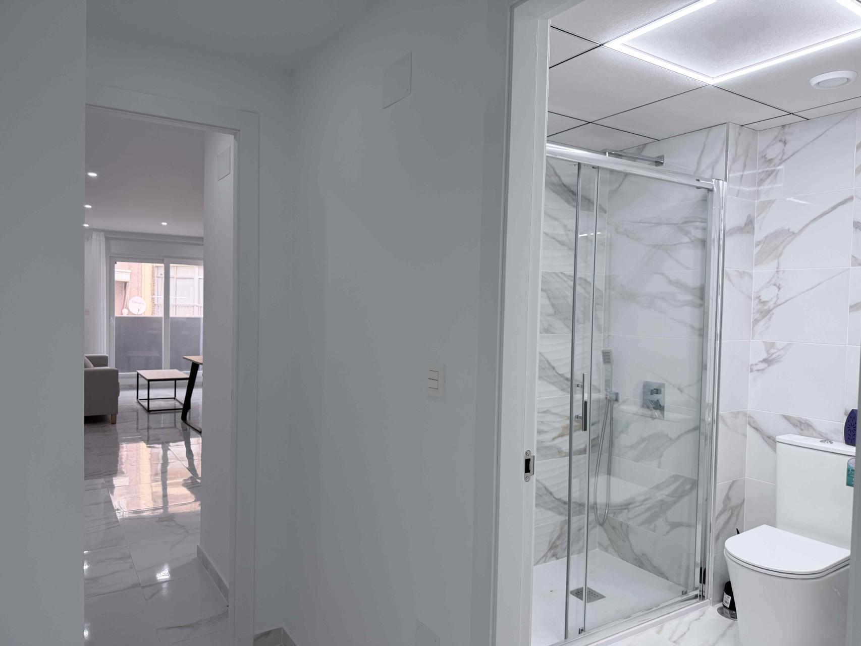 For sale - 2 Bedroom 1 Bathroom Apartment in Torrevieja - Costa Blanca  - Alicante