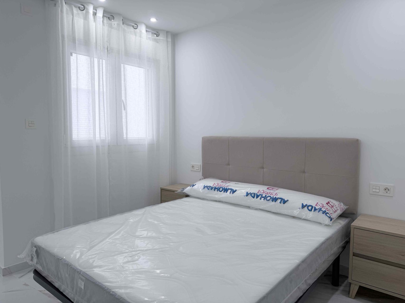For sale - 2 Bedroom 1 Bathroom Apartment in Torrevieja - Costa Blanca  - Alicante
