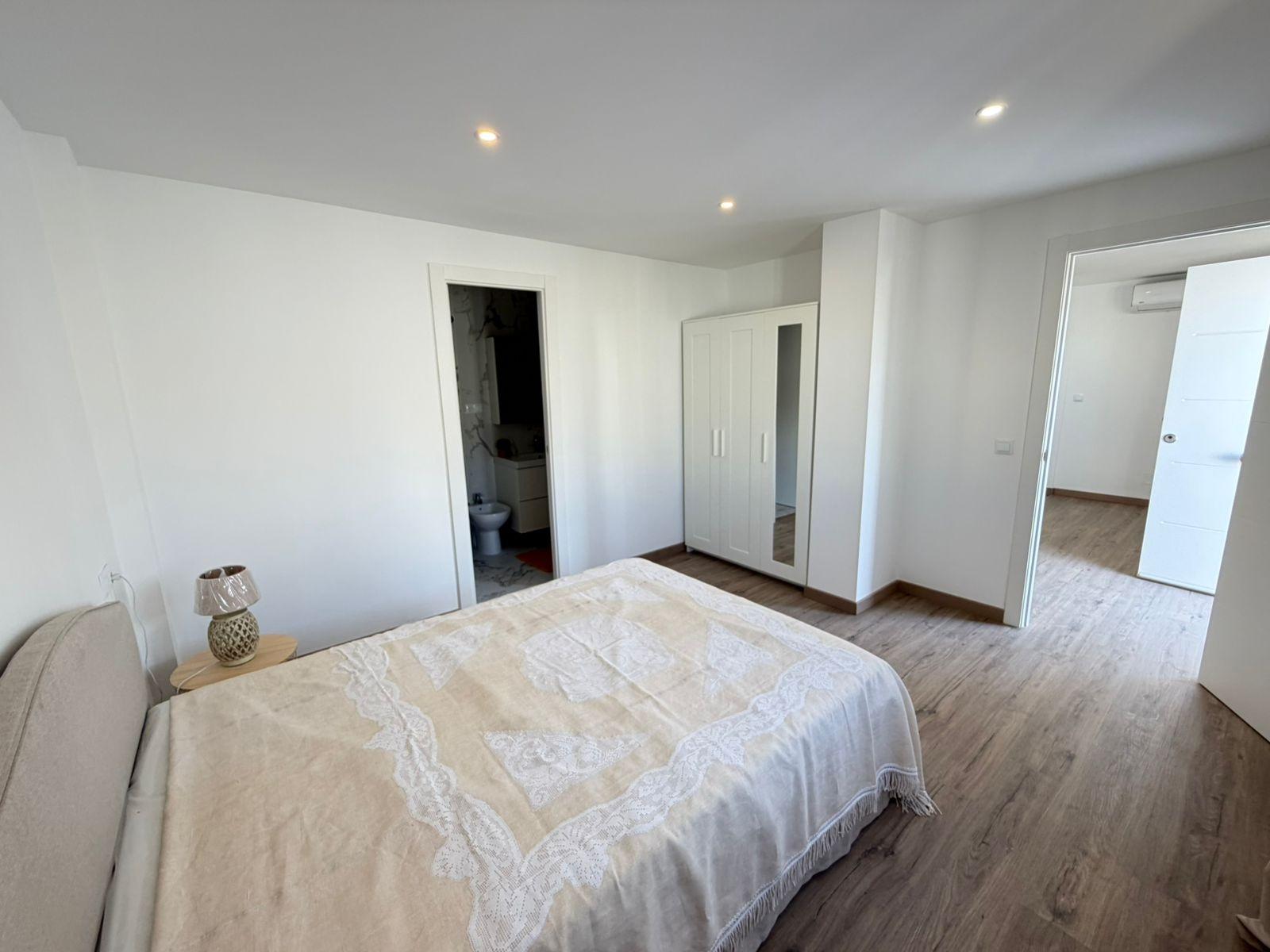 For sale - 4 Bedroom 4 Bathroom Semi Detached in Torrevieja - Cabo Cervera  - Alicante