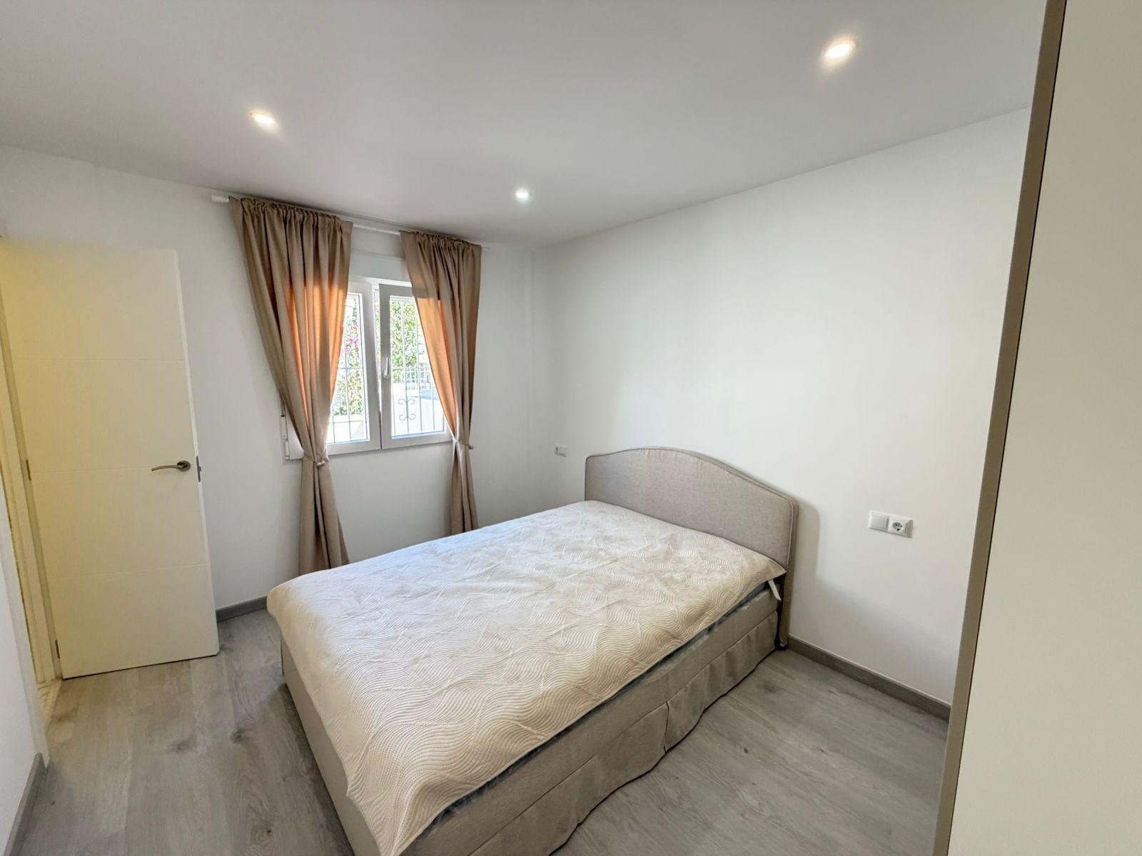 For sale - 4 Bedroom 4 Bathroom Semi Detached in Torrevieja - Cabo Cervera  - Alicante
