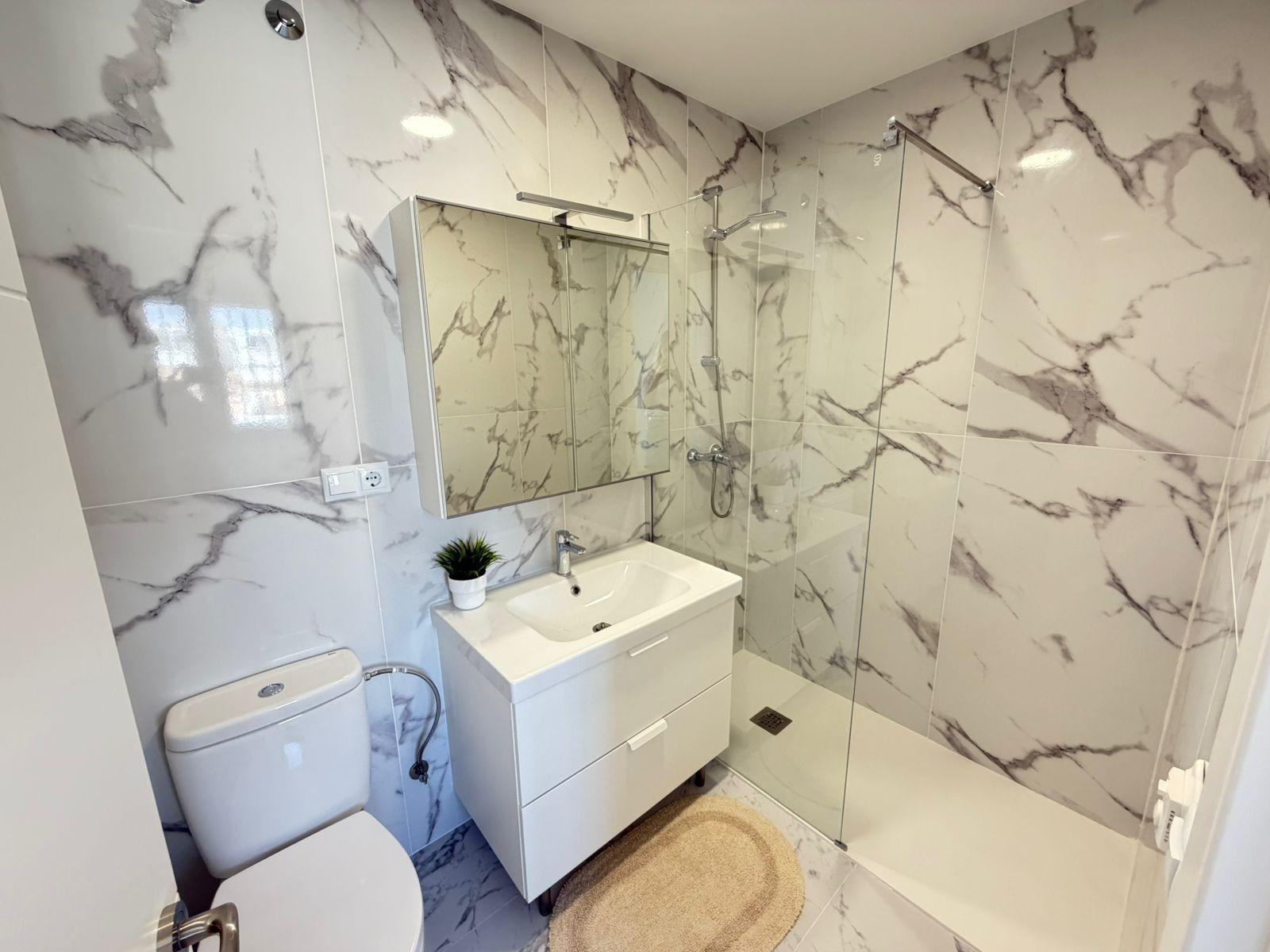 For sale - 4 Bedroom 4 Bathroom Semi Detached in Torrevieja - Cabo Cervera  - Alicante