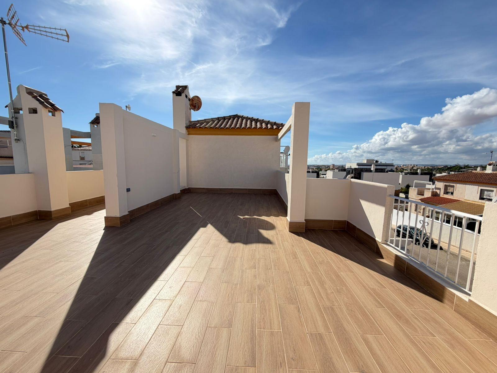 For sale - 4 Bedroom 4 Bathroom Semi Detached in Torrevieja - Cabo Cervera  - Alicante