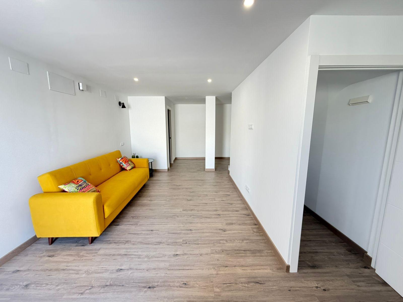 For sale - 4 Bedroom 4 Bathroom Semi Detached in Torrevieja - Cabo Cervera  - Alicante