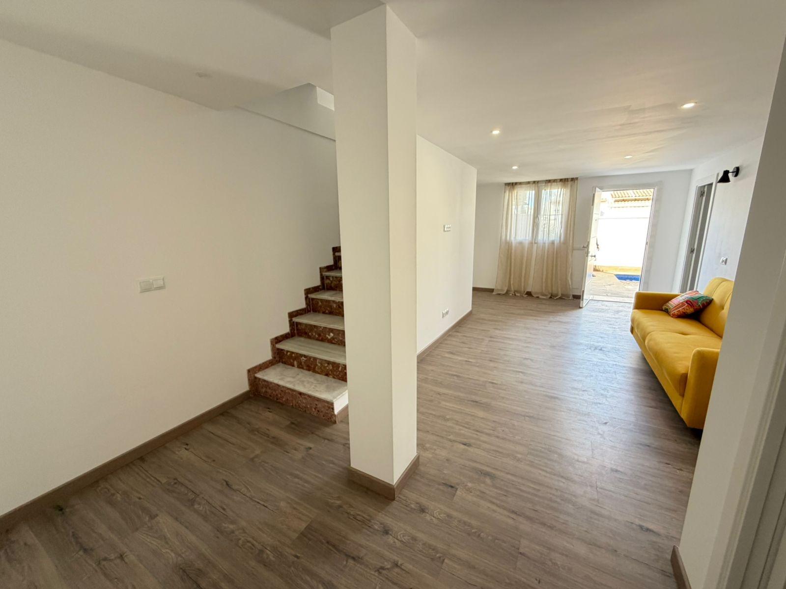 For sale - 4 Bedroom 4 Bathroom Semi Detached in Torrevieja - Cabo Cervera  - Alicante