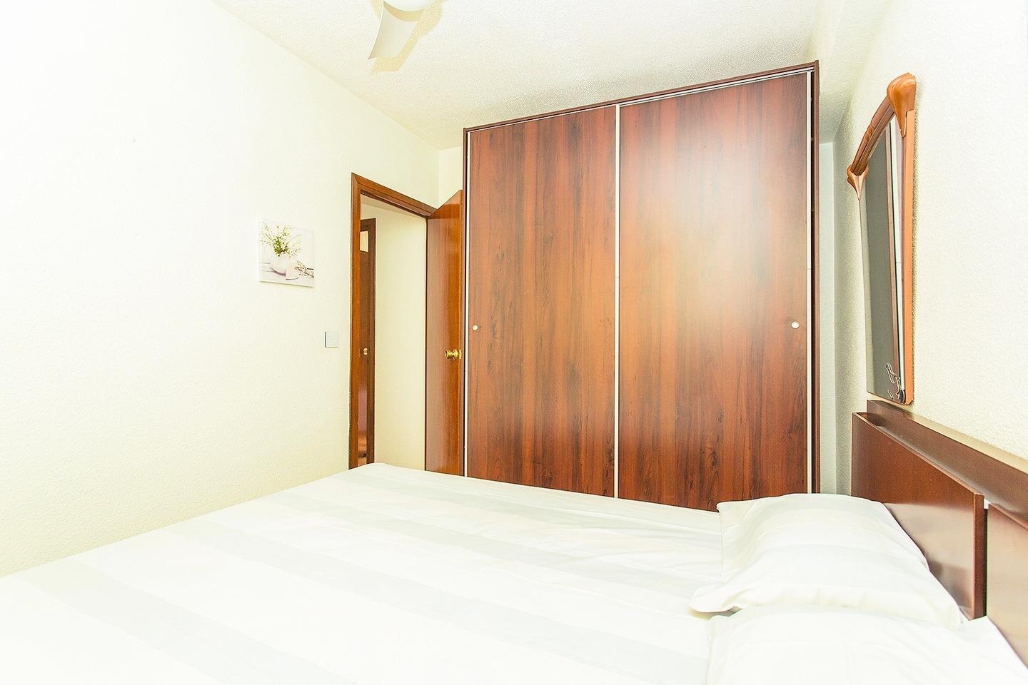 For sale - 3 Bedroom 2 Bathroom Apartment in Torrevieja - Playa Del Cura  - Alicante