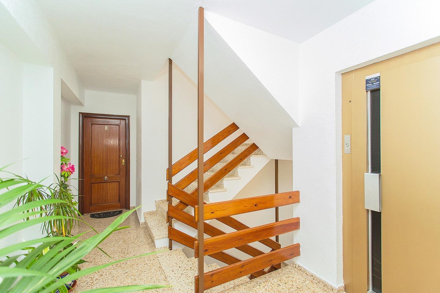 For sale - 3 Bedroom 2 Bathroom Apartment in Torrevieja - Playa Del Cura  - Alicante