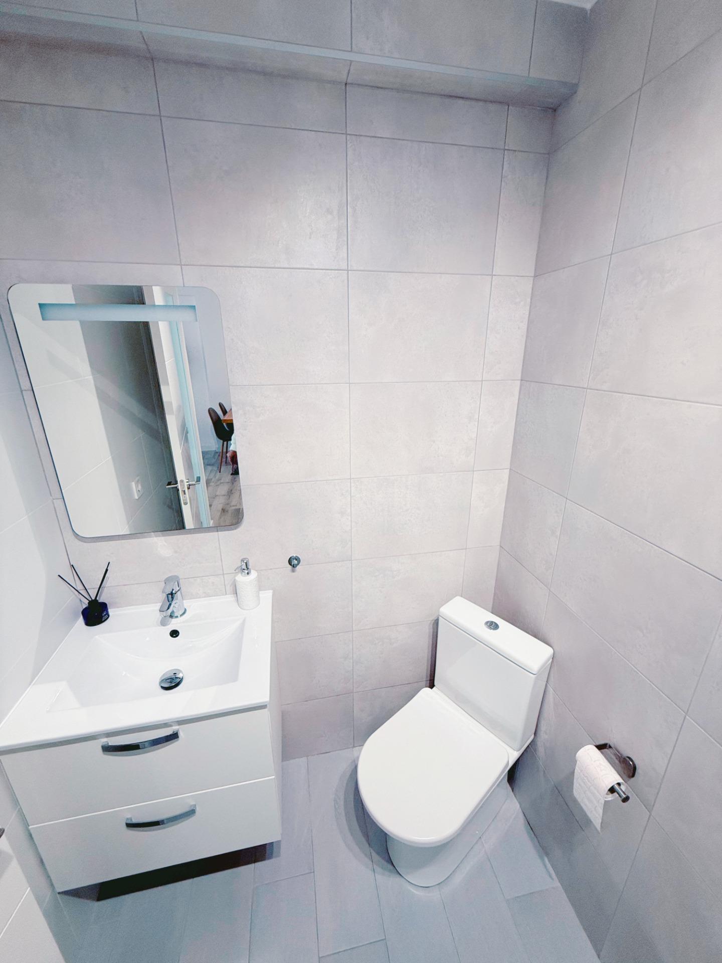For sale - 2 Bedroom 2 Bathroom Apartment in Torrevieja - Playa Del Cura  - Alicante