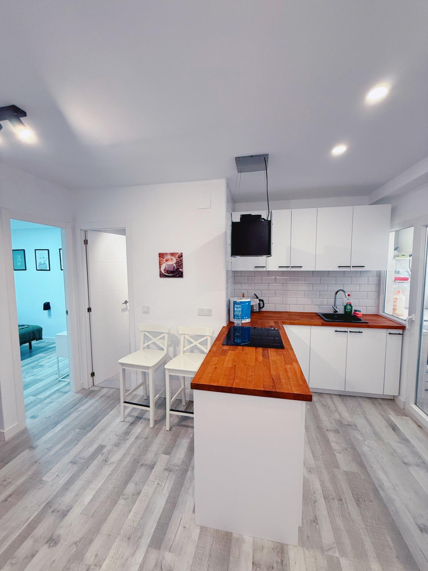 For sale - 2 Bedroom 2 Bathroom Apartment in Torrevieja - Playa Del Cura  - Alicante