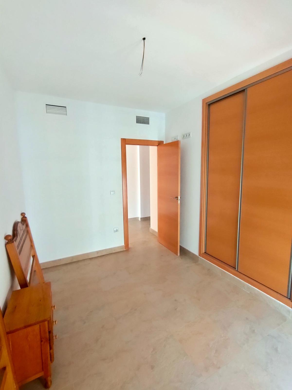 For sale - 3 Bedroom 2 Bathroom Apartment in Torrevieja - Estacion De Autobuses  - Alicante