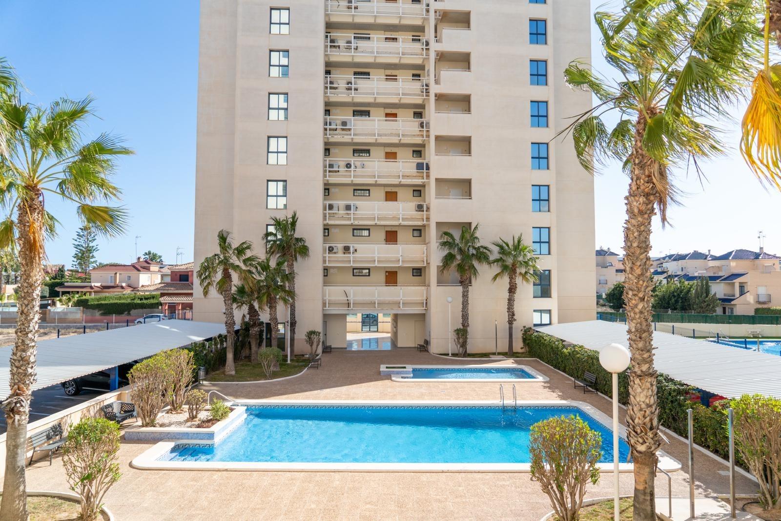 For sale - 2 Bedroom 2 Bathroom Apartment in Torrevieja - La Veleta  - Alicante