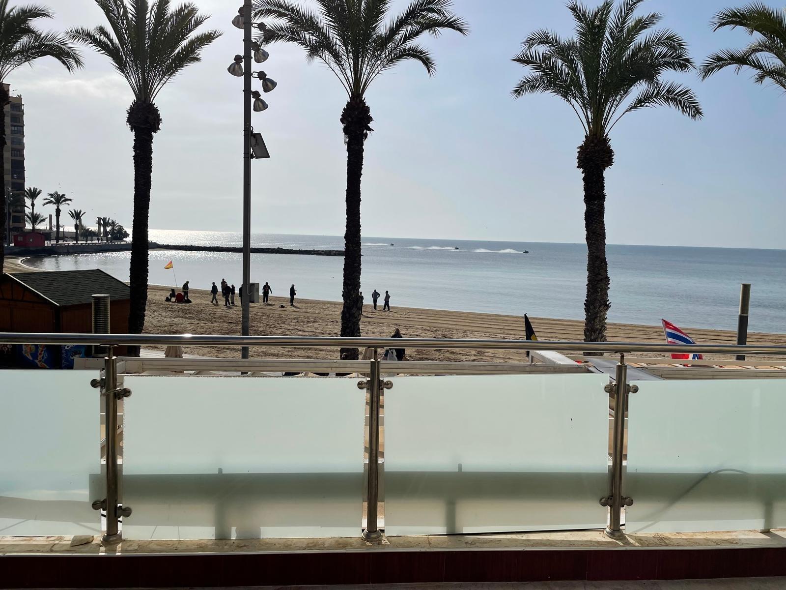 For sale - 4 Bedroom 3 Bathroom Duplex in Torrevieja - Playa Del Cura  - Alicante