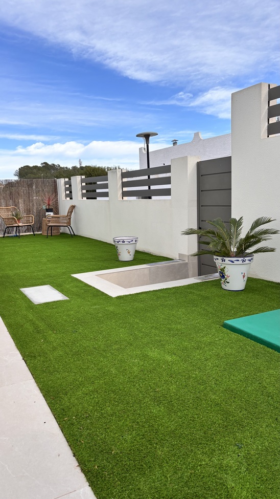 For sale - 3 Bedroom 2 Bathroom Villa in San Miguel de Salinas - Costa Blanca  - Alicante