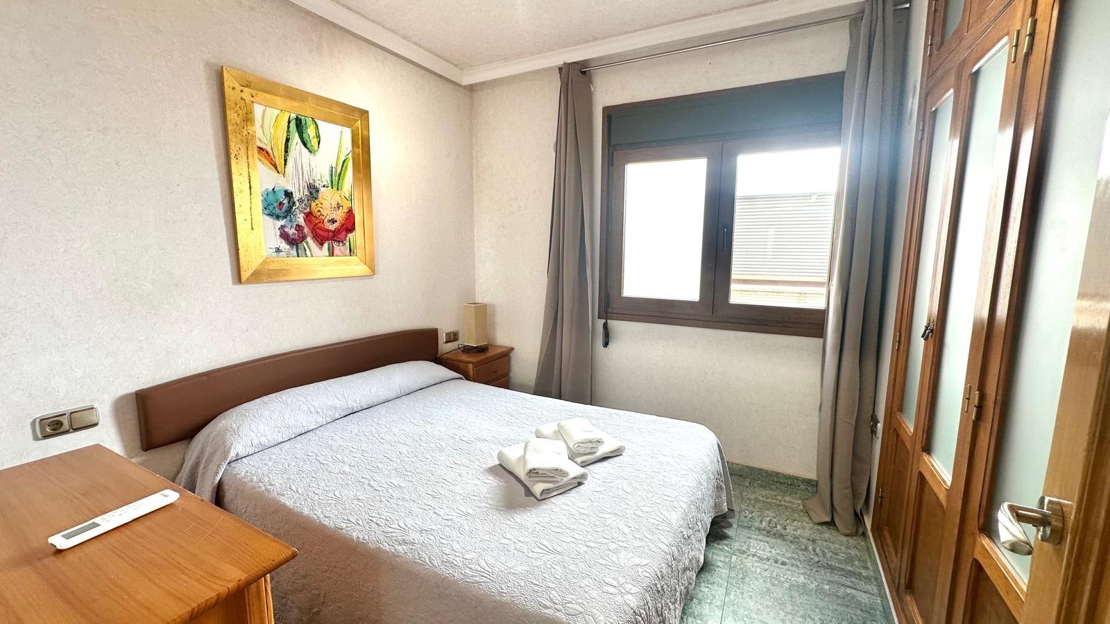 For sale - 2 Bedroom 1 Bathroom Penthouse in Torrevieja - Torrevieja  - Alicante