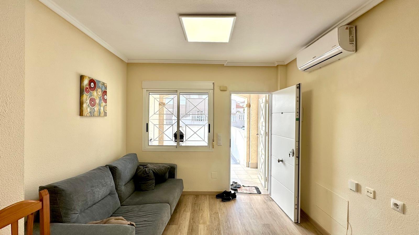 For sale - 2 Bedroom 1 Bathroom Bungalow in Torrevieja - Torreblanca  - Alicante