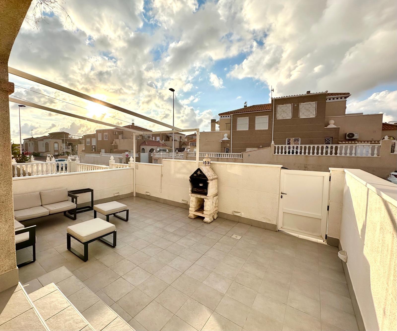 For sale - 2 Bedroom 1 Bathroom Bungalow in Torrevieja - Torreblanca  - Alicante