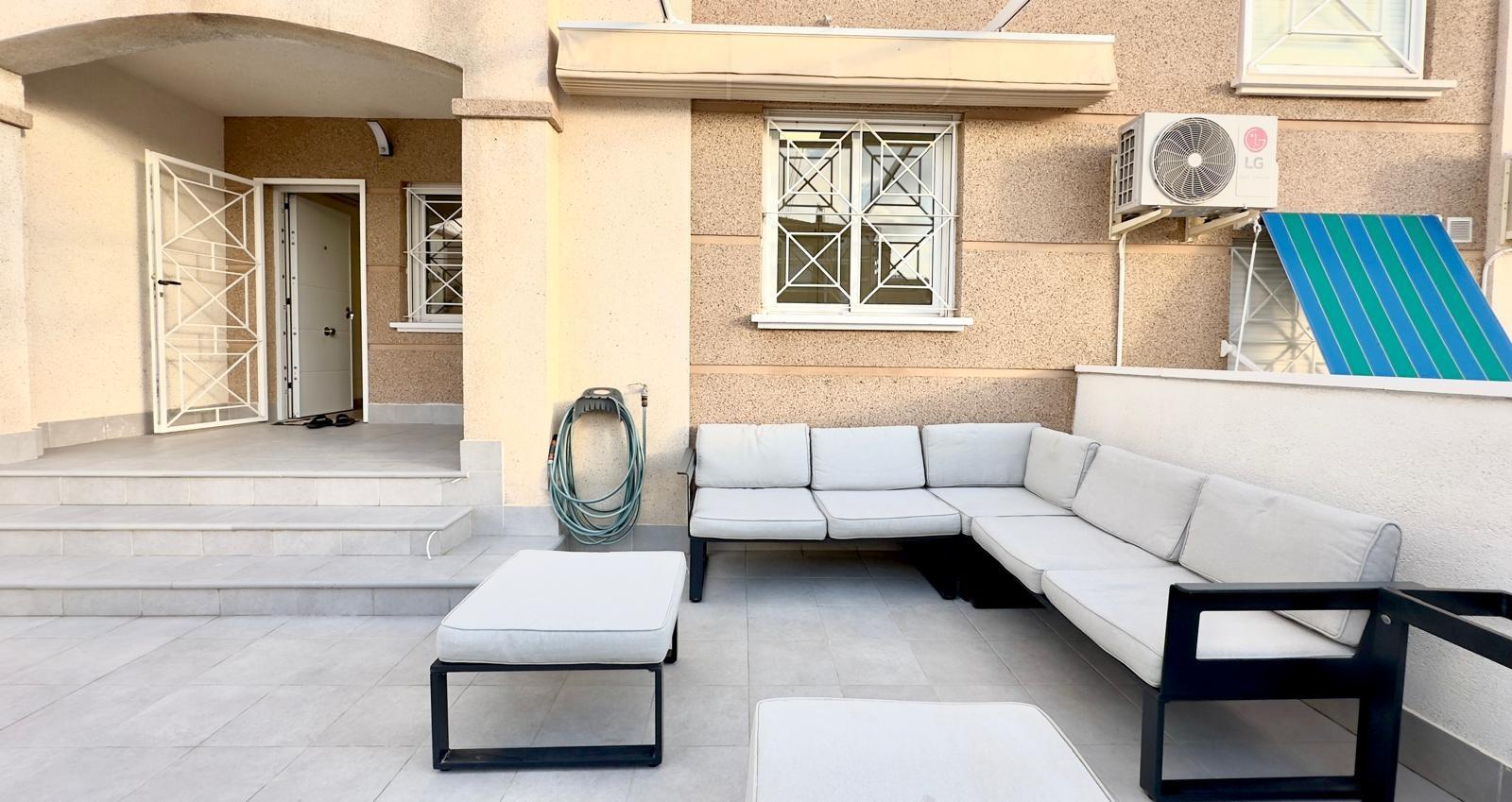 For sale - 2 Bedroom 1 Bathroom Bungalow in Torrevieja - Torreblanca  - Alicante