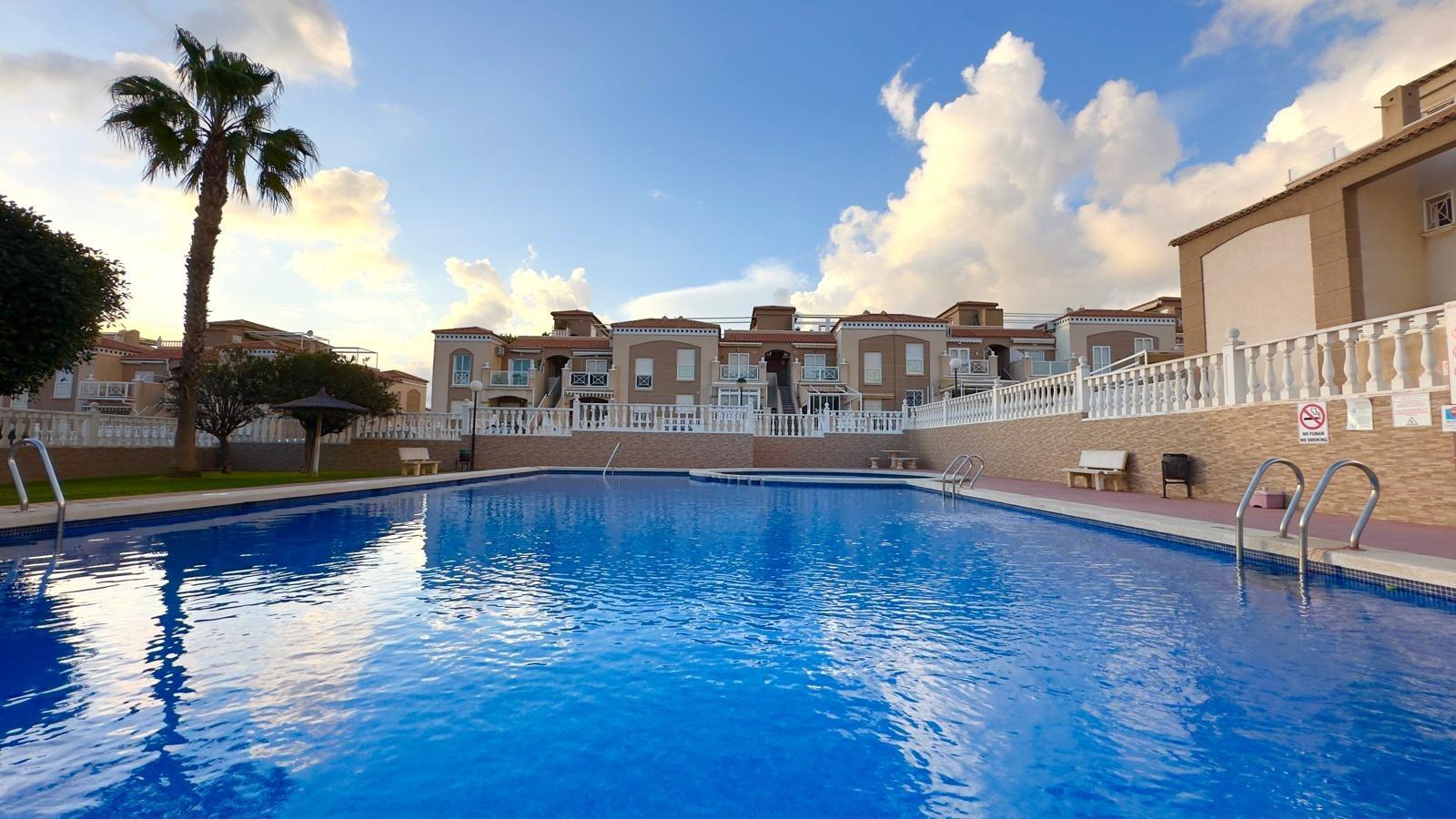 For sale - 2 Bedroom 1 Bathroom Bungalow in Torrevieja - Torreblanca  - Alicante