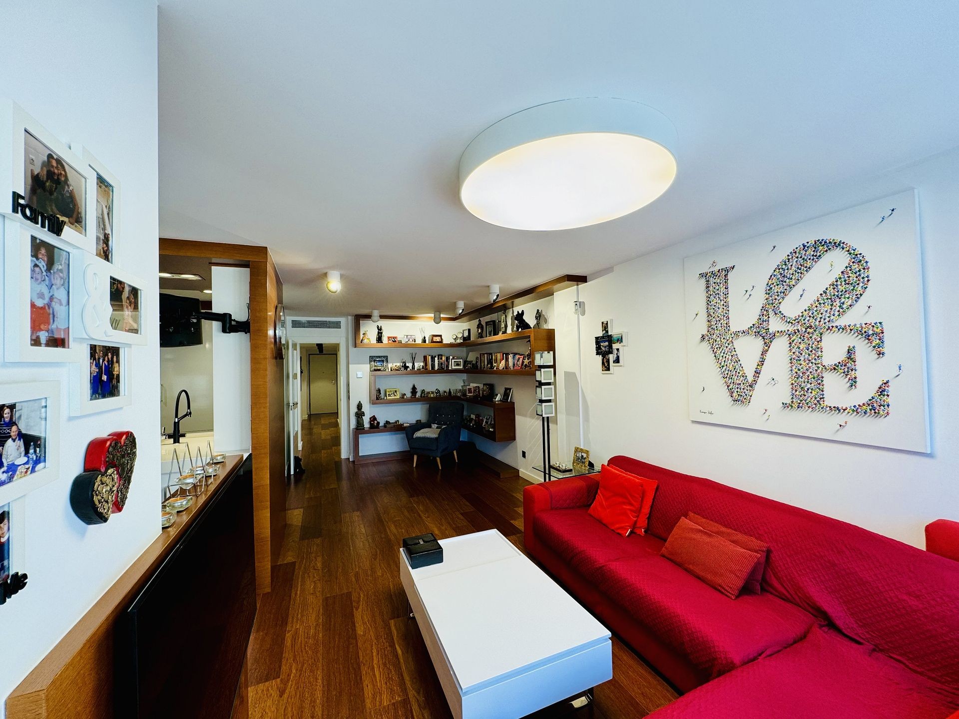 For sale - 3 Bedroom 2 Bathroom Apartment in Torrevieja - Costa Blanca  - Alicante