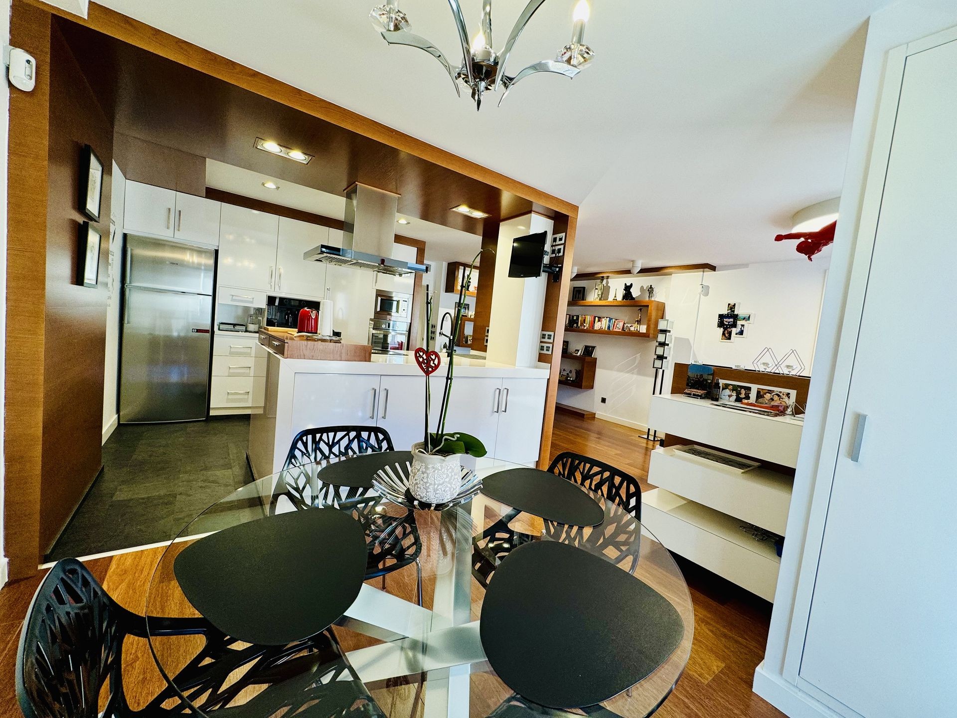 For sale - 3 Bedroom 2 Bathroom Apartment in Torrevieja - Costa Blanca  - Alicante
