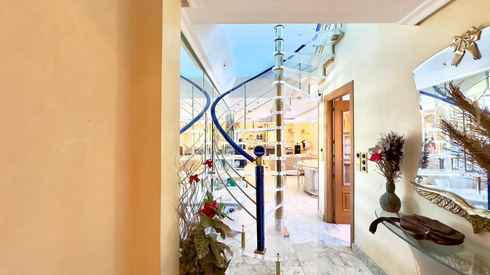For sale - 2 Bedroom 2 Bathroom Penthouse in Torrevieja - Centro  - Alicante