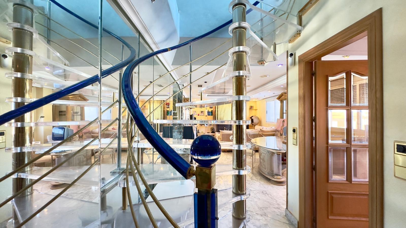 For sale - 2 Bedroom 2 Bathroom Penthouse in Torrevieja - Centro  - Alicante