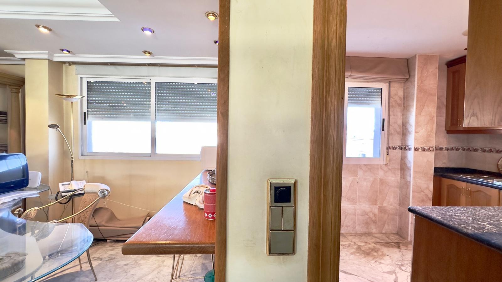 For sale - 2 Bedroom 2 Bathroom Penthouse in Torrevieja - Centro  - Alicante