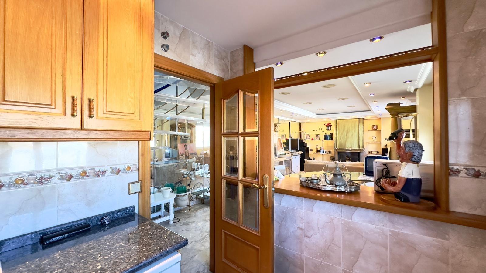 For sale - 2 Bedroom 2 Bathroom Penthouse in Torrevieja - Centro  - Alicante