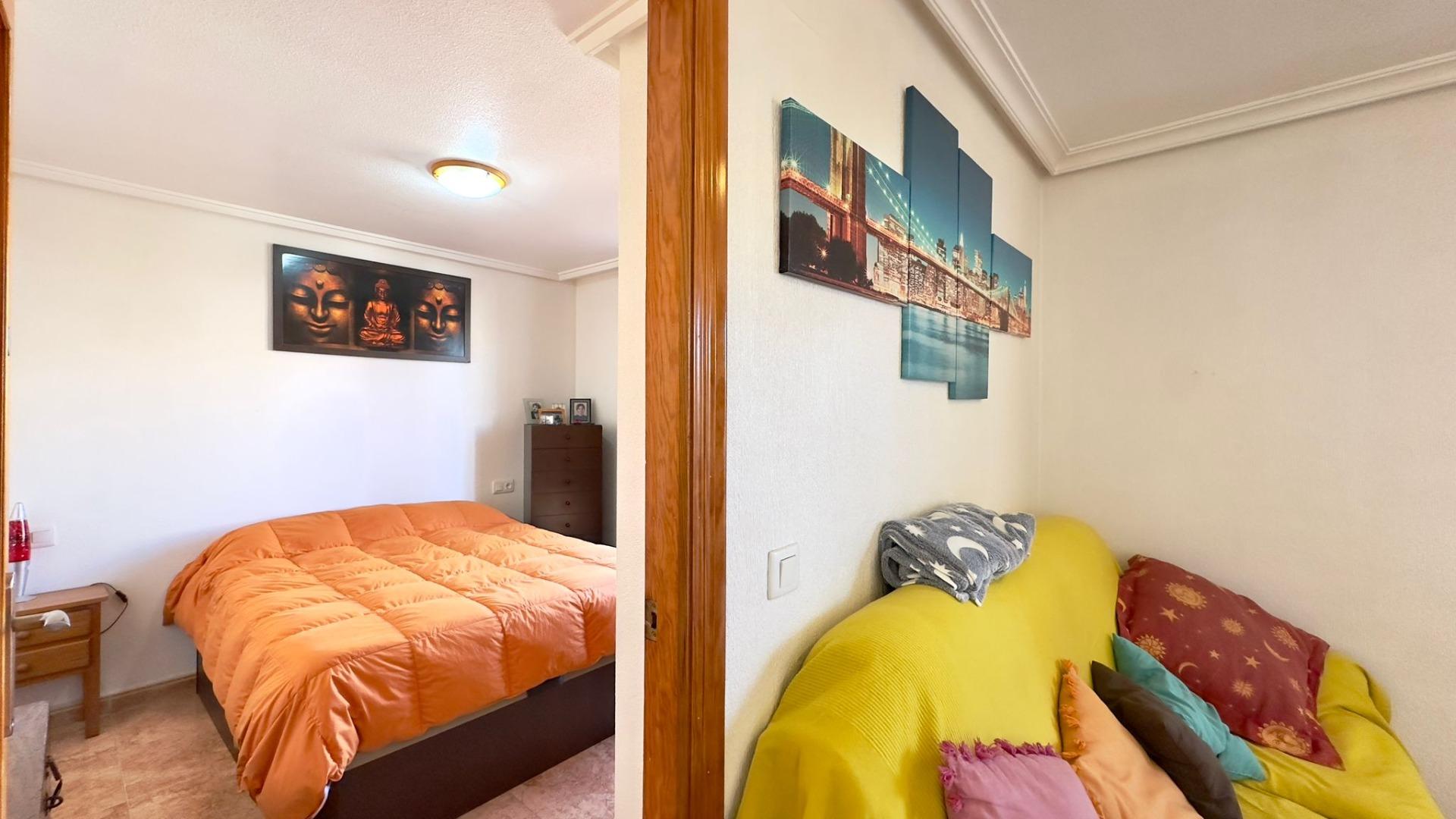 For sale - 2 Bedroom 1 Bathroom Penthouse in Torrevieja - PARQUE DE LAS NACIONES  - Alicante