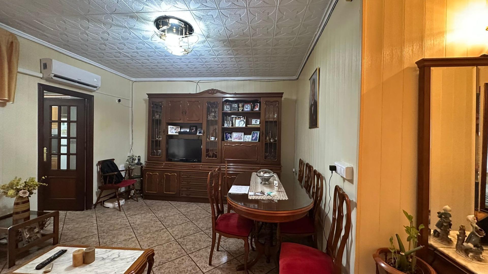 For sale - 4 Bedroom 1 Bathroom Apartment in Torrevieja - Estacion De Autobuses  - Alicante