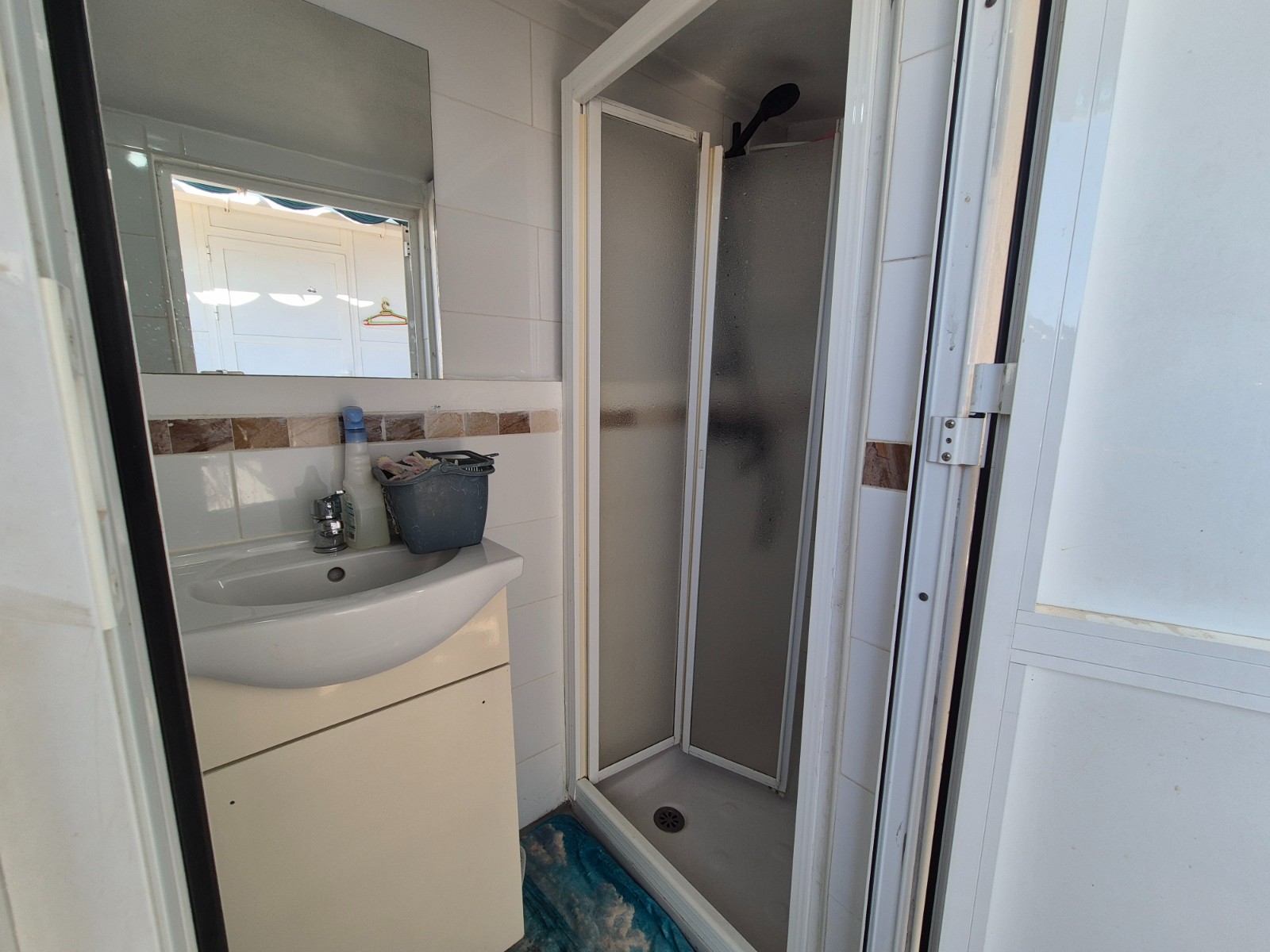 For sale - 2 Bedroom 1 Bathroom Bungalow in Torrevieja - Costa Blanca  - Alicante