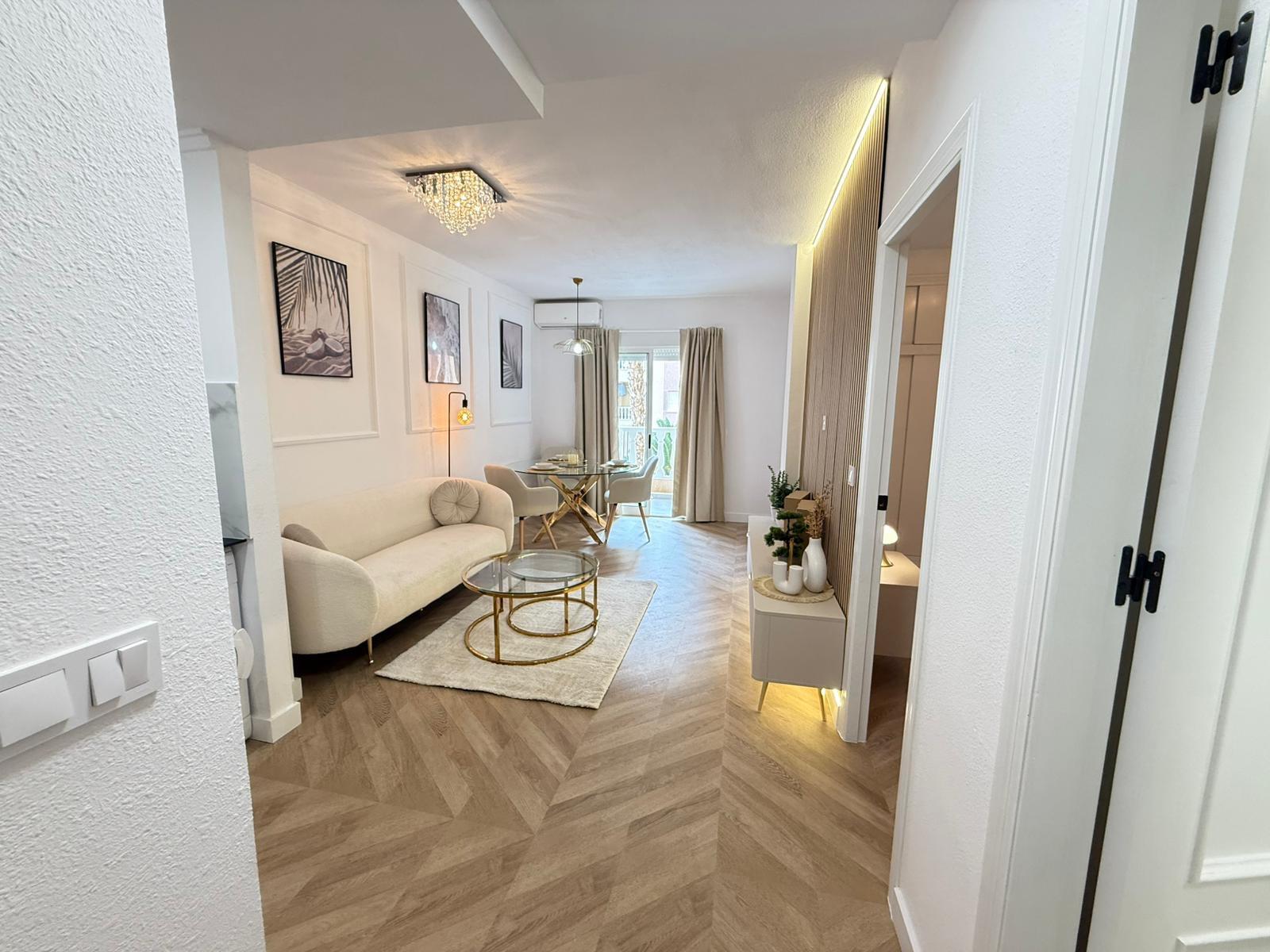 For sale - 2 Bedroom 1 Bathroom Apartment in Torrevieja - PARQUE DE LAS NACIONES  - Alicante
