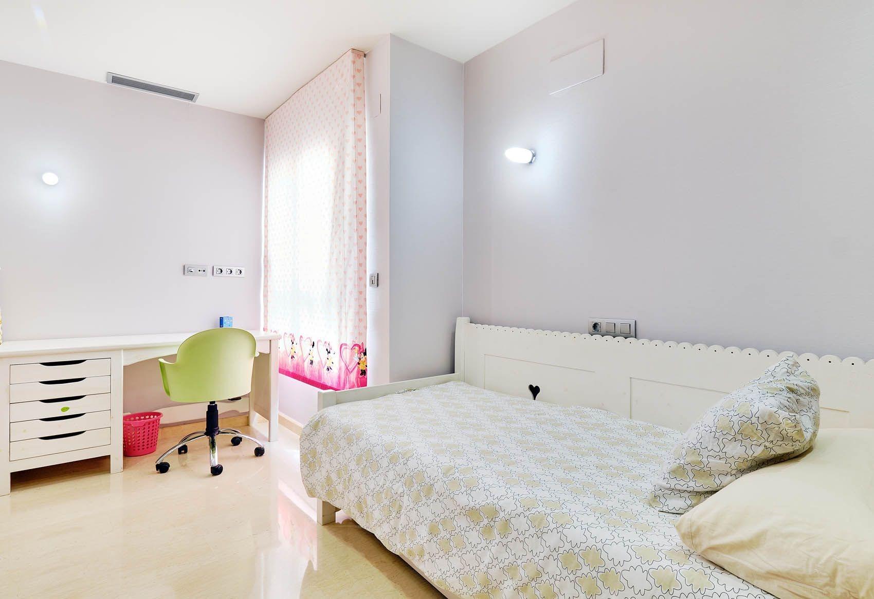 For sale - 3 Bedroom 3 Bathroom Penthouse in Torrevieja - Torrevieja  - Alicante