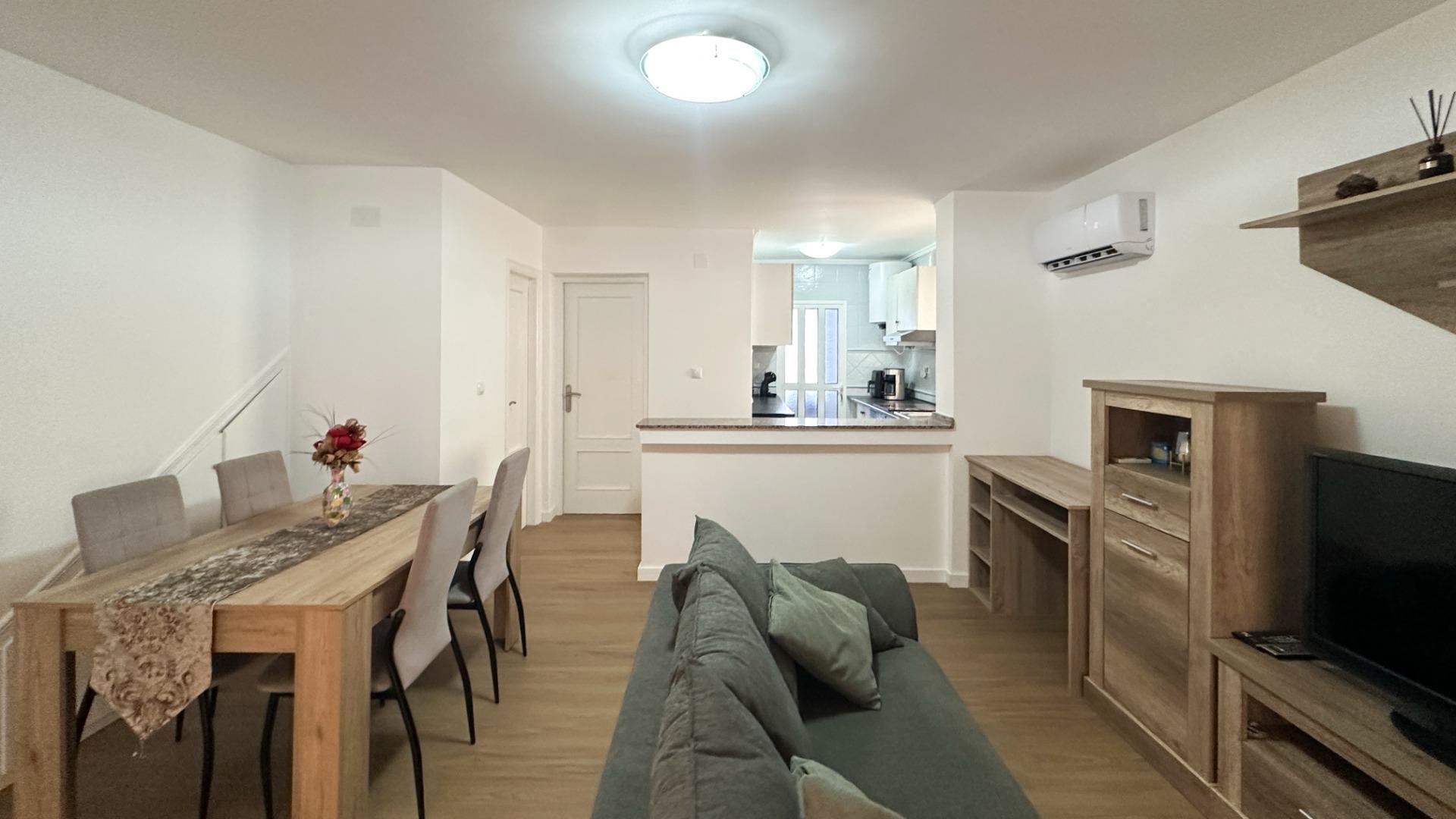 For sale - 3 Bedroom 2 Bathroom Town House in San Miguel de Salinas - El Galán  - Alicante