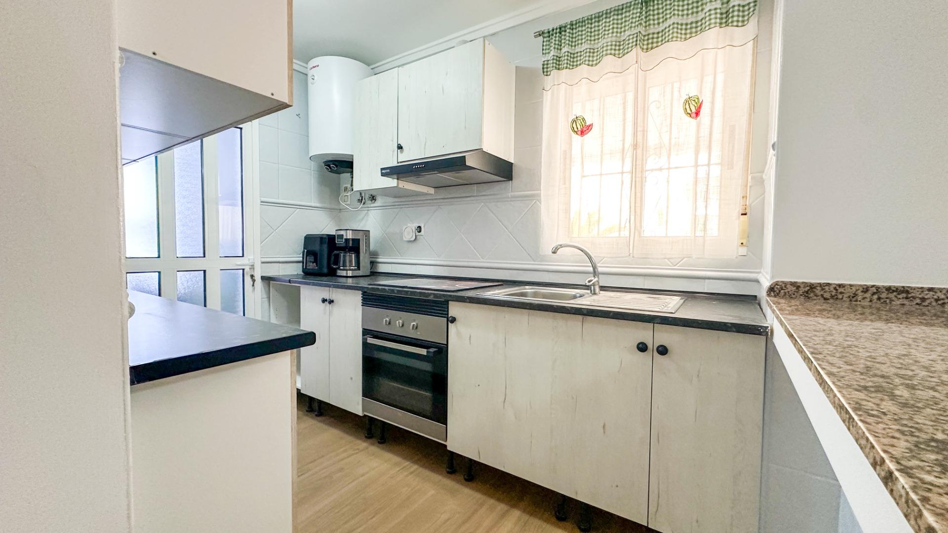 For sale - 3 Bedroom 2 Bathroom Town House in San Miguel de Salinas - El Galán  - Alicante