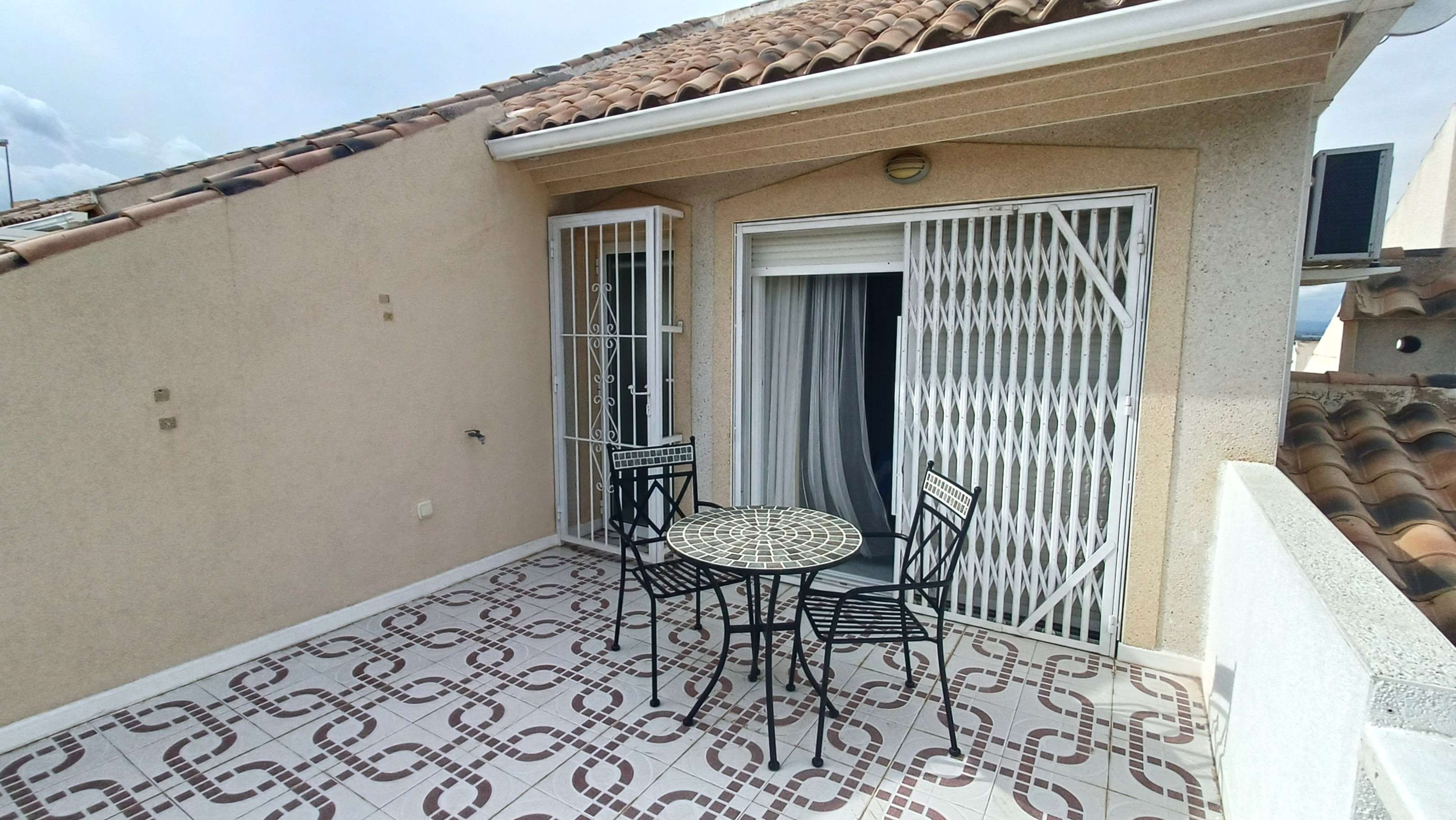 For sale - 2 Bedroom 2 Bathroom Villa in Rojales - Inland  - Alicante