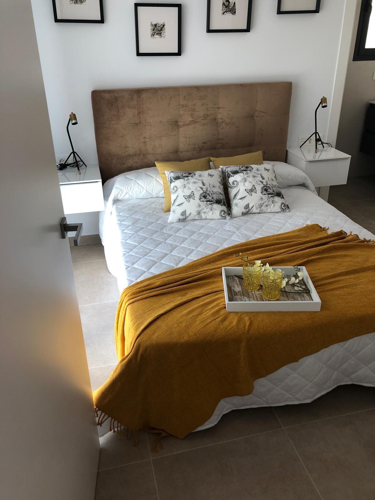 For sale - 3 Bedroom 3 Bathroom Villa in Benijofar - Pueblo 4  - Alicante