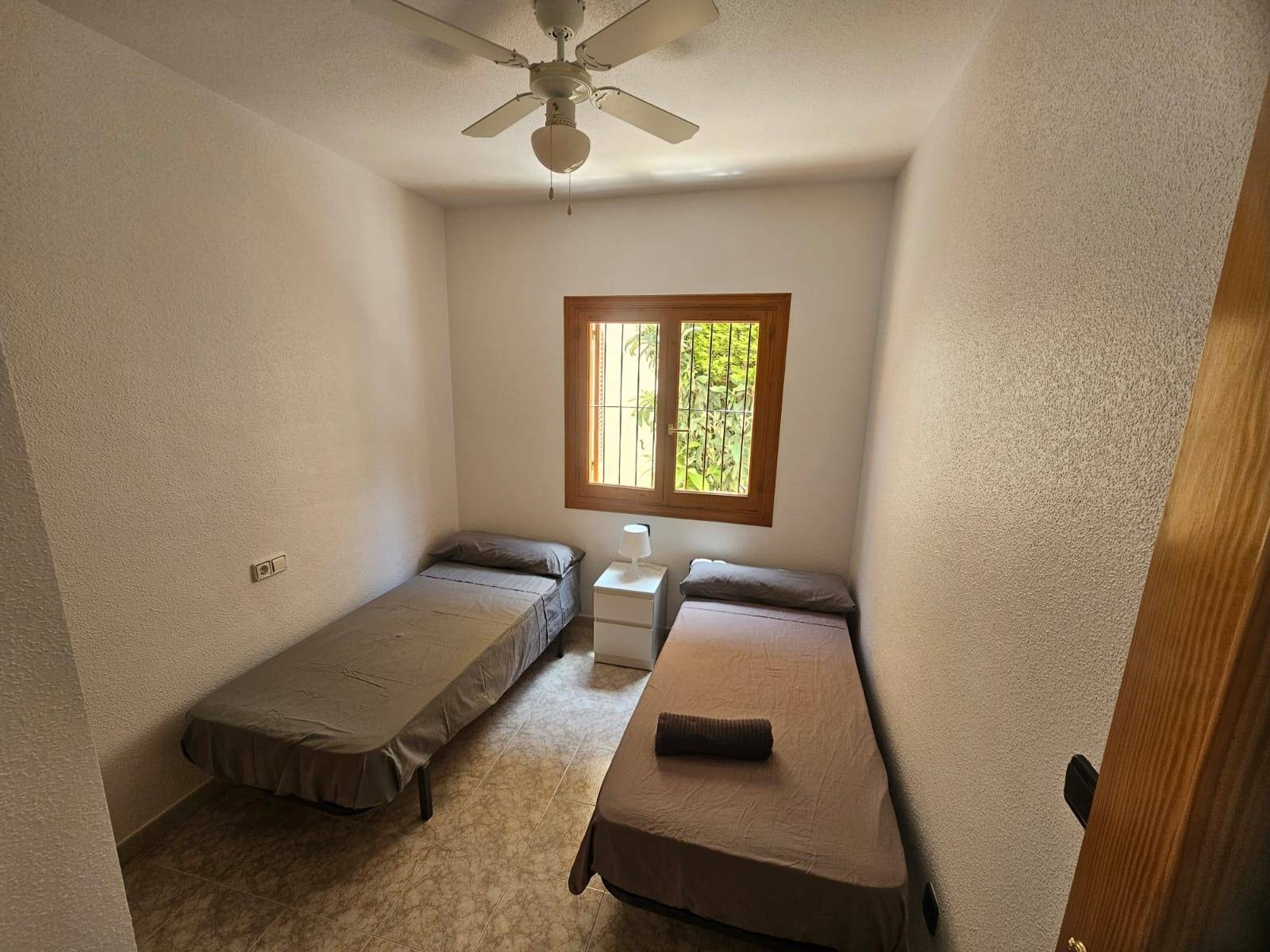 For sale - 2 Bedroom 1 Bathroom Bungalow in Orihuela Costa - La Zenia  - Alicante