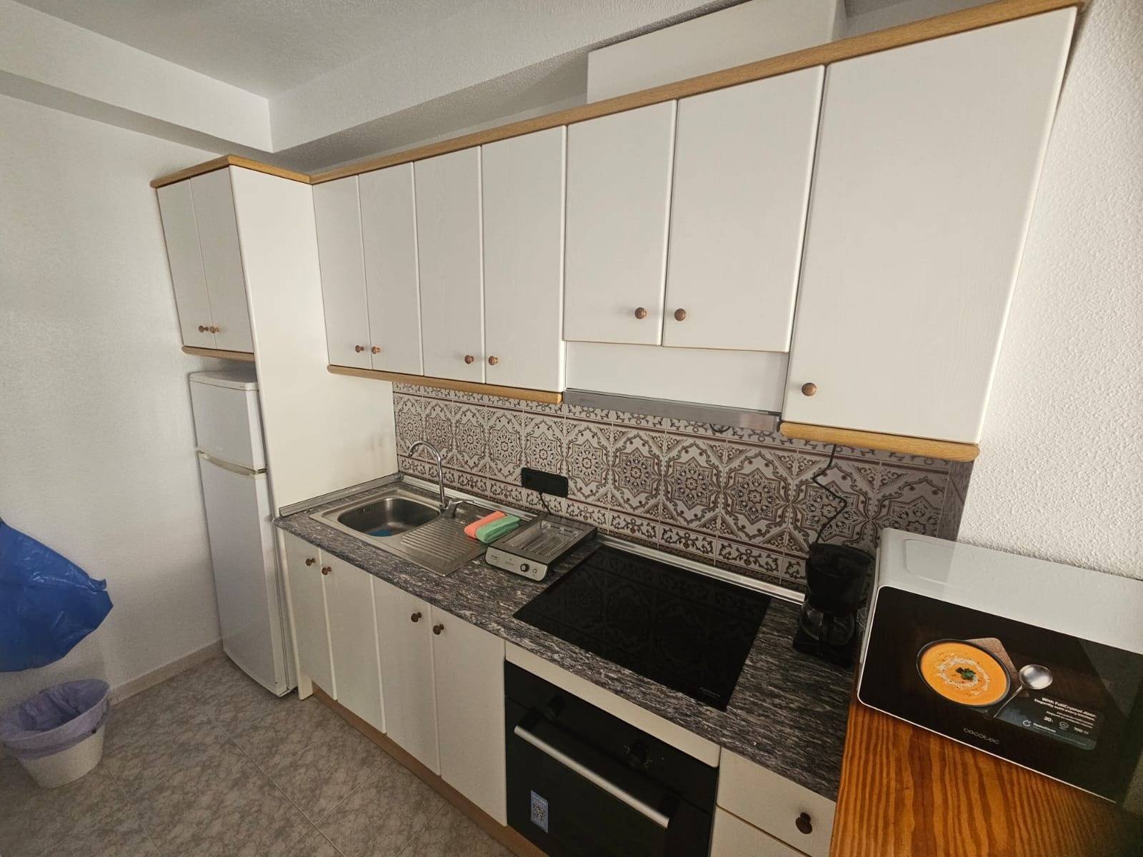For sale - 2 Bedroom 1 Bathroom Bungalow in Orihuela Costa - La Zenia  - Alicante