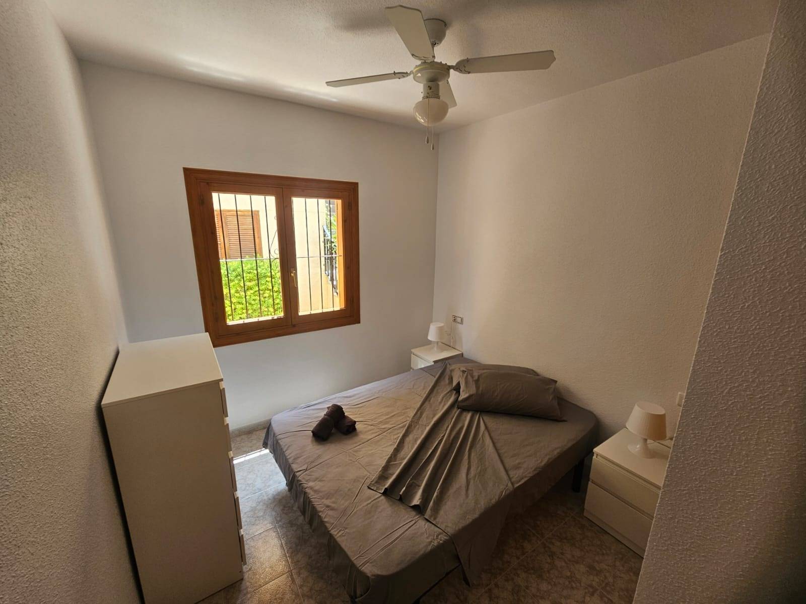 For sale - 2 Bedroom 1 Bathroom Bungalow in Orihuela Costa - La Zenia  - Alicante