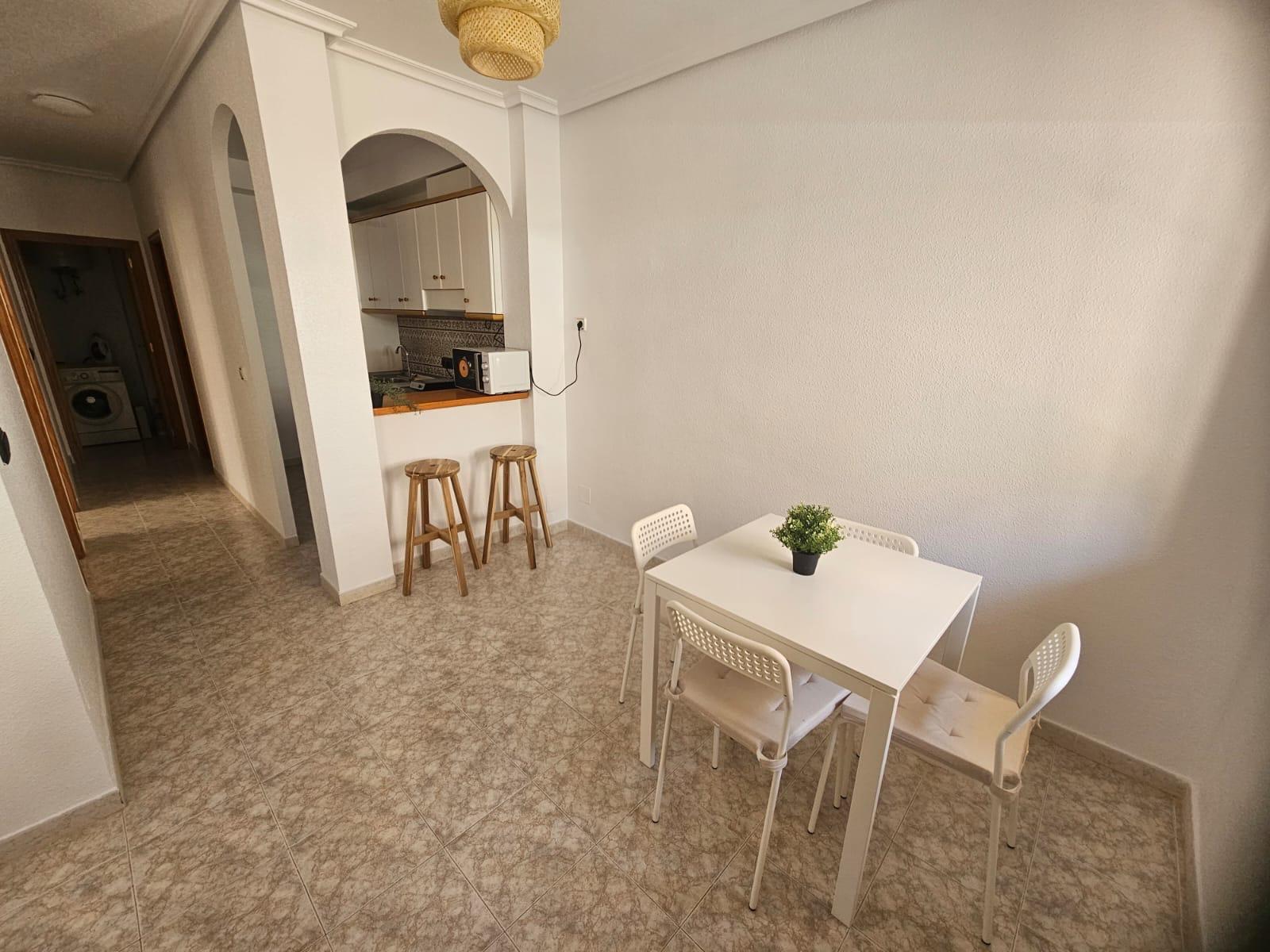 For sale - 2 Bedroom 1 Bathroom Apartment in Orihuela Costa - La Zenia  - Alicante