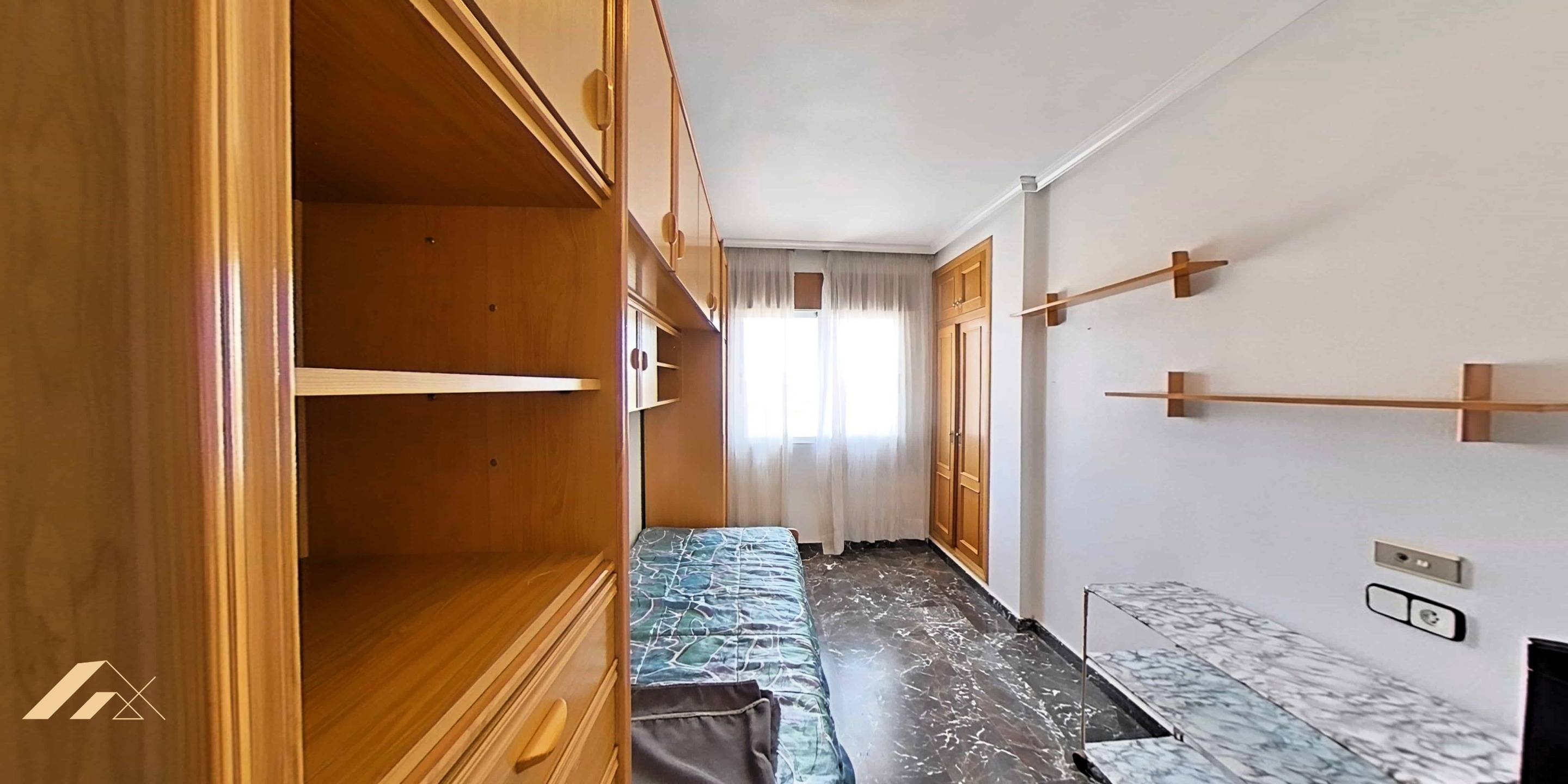 For sale - 4 Bedroom 2 Bathroom Apartment in Pilar de La Horadada - Pilar De La Horadada  - Alicante