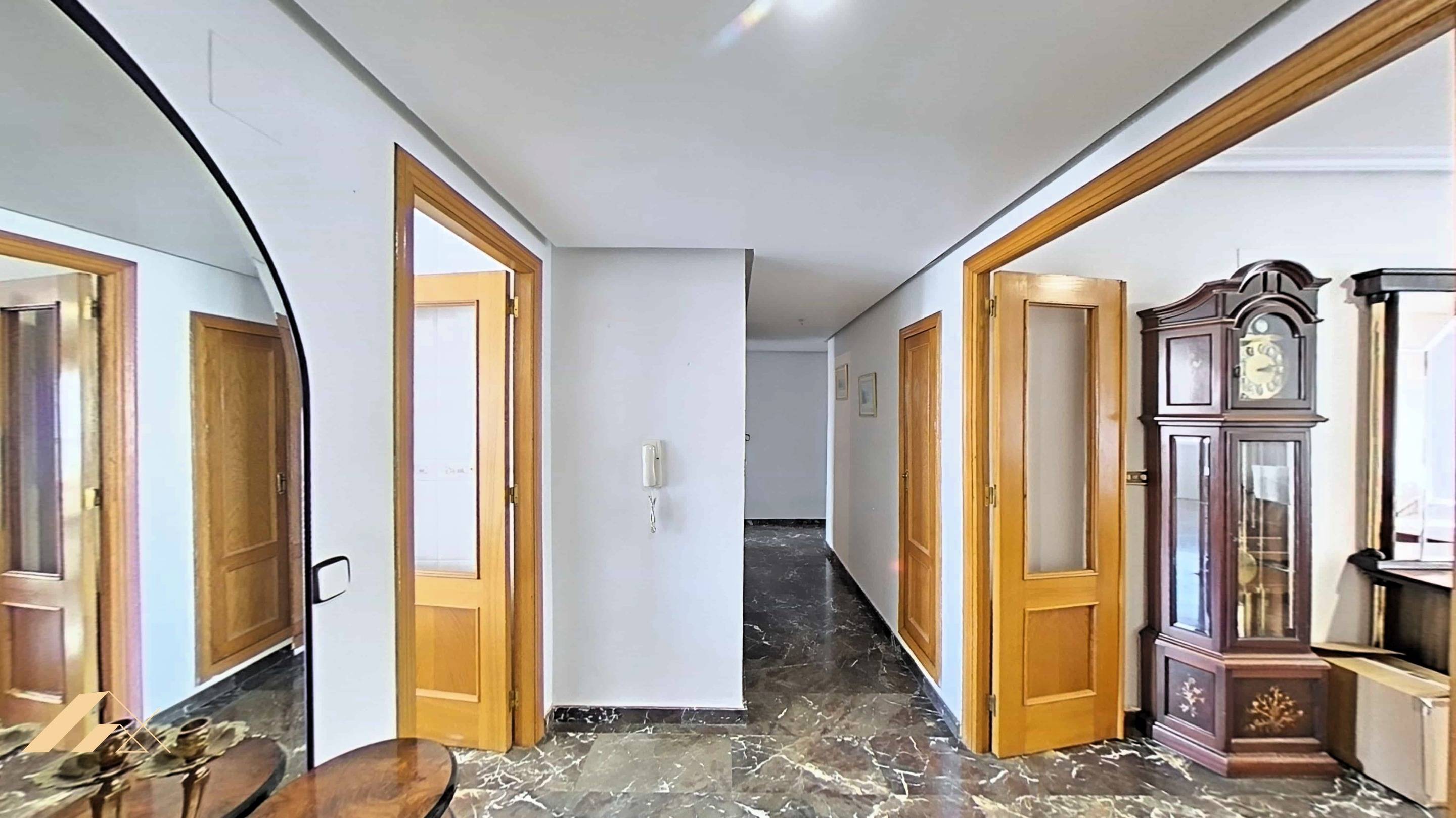 For sale - 4 Bedroom 2 Bathroom Apartment in Pilar de La Horadada - Pilar De La Horadada  - Alicante