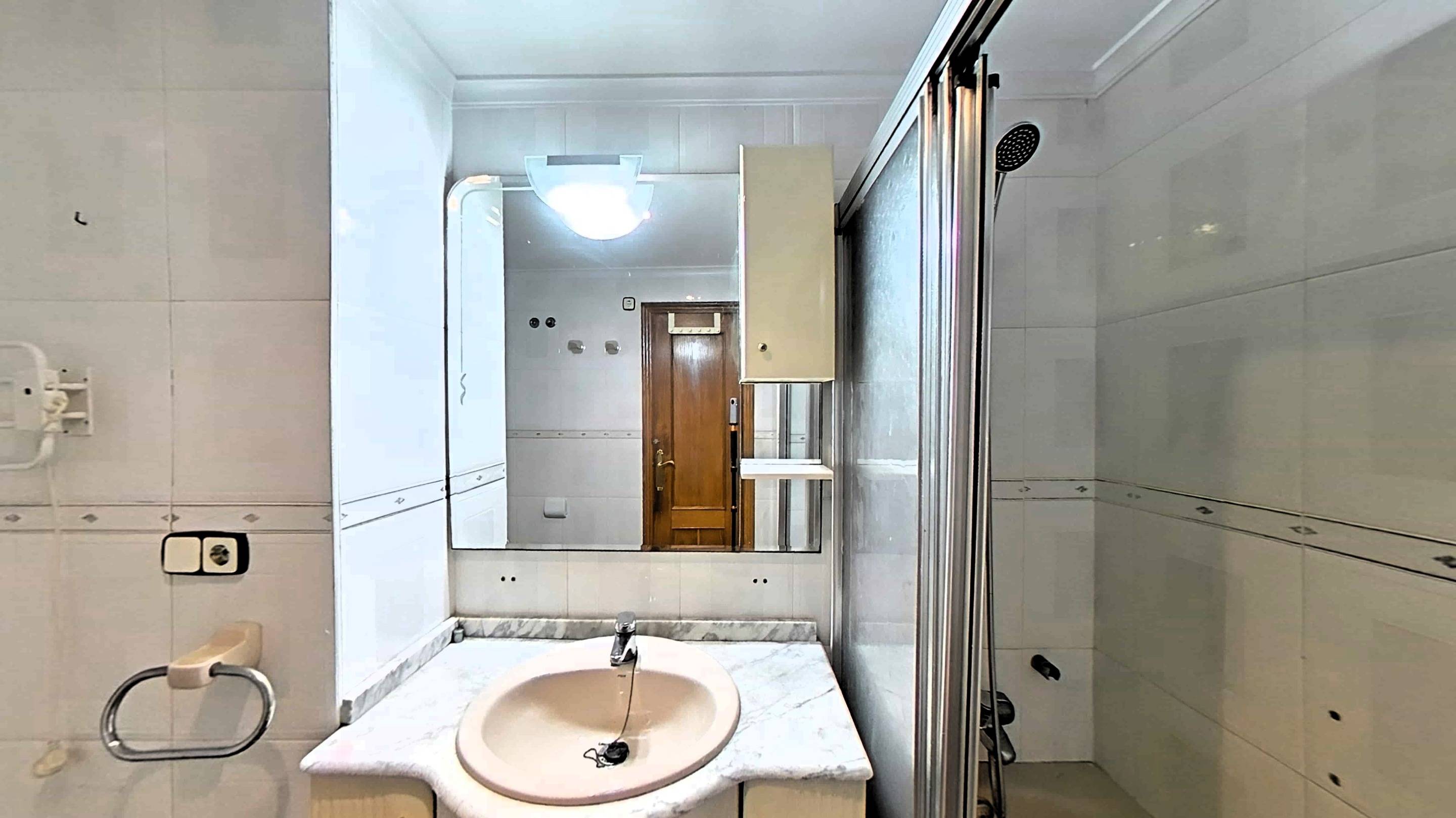 For sale - 4 Bedroom 2 Bathroom Apartment in Pilar de La Horadada - Pilar De La Horadada  - Alicante